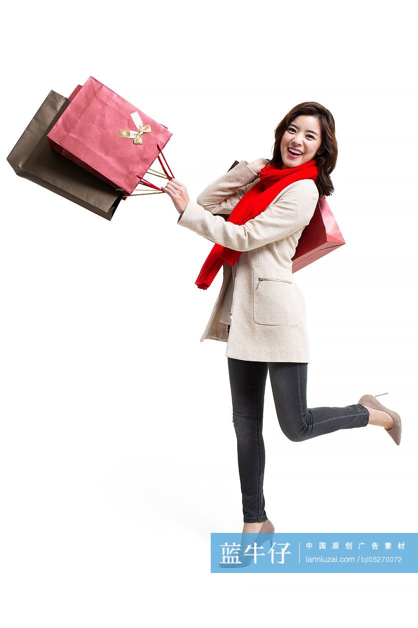 快乐的年轻女士购物