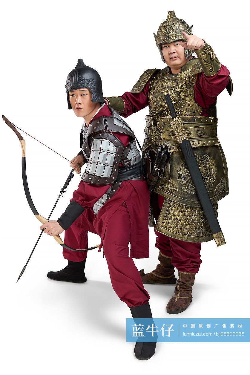 棚拍幽默的铠甲将军和士兵