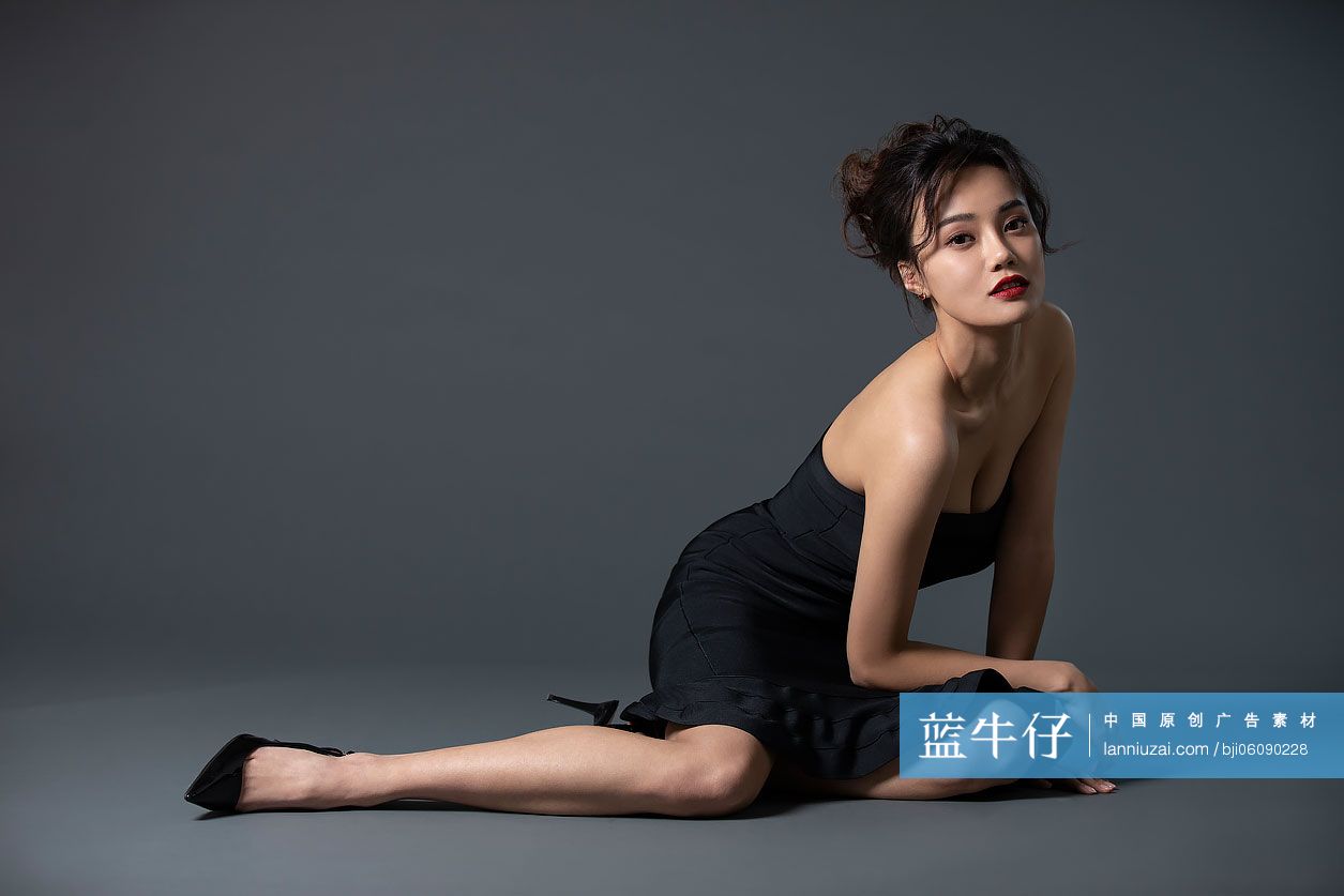 漂亮的年轻女士