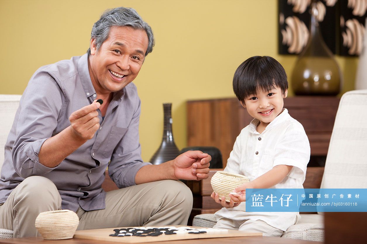 祖孙下围棋