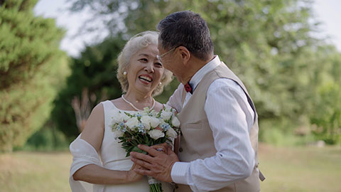 Sweet picture of older couple getting married