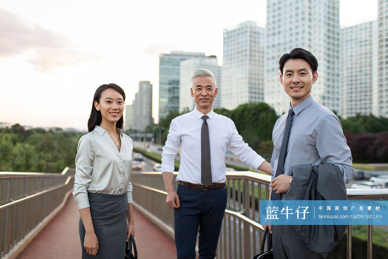 自信的商务团队