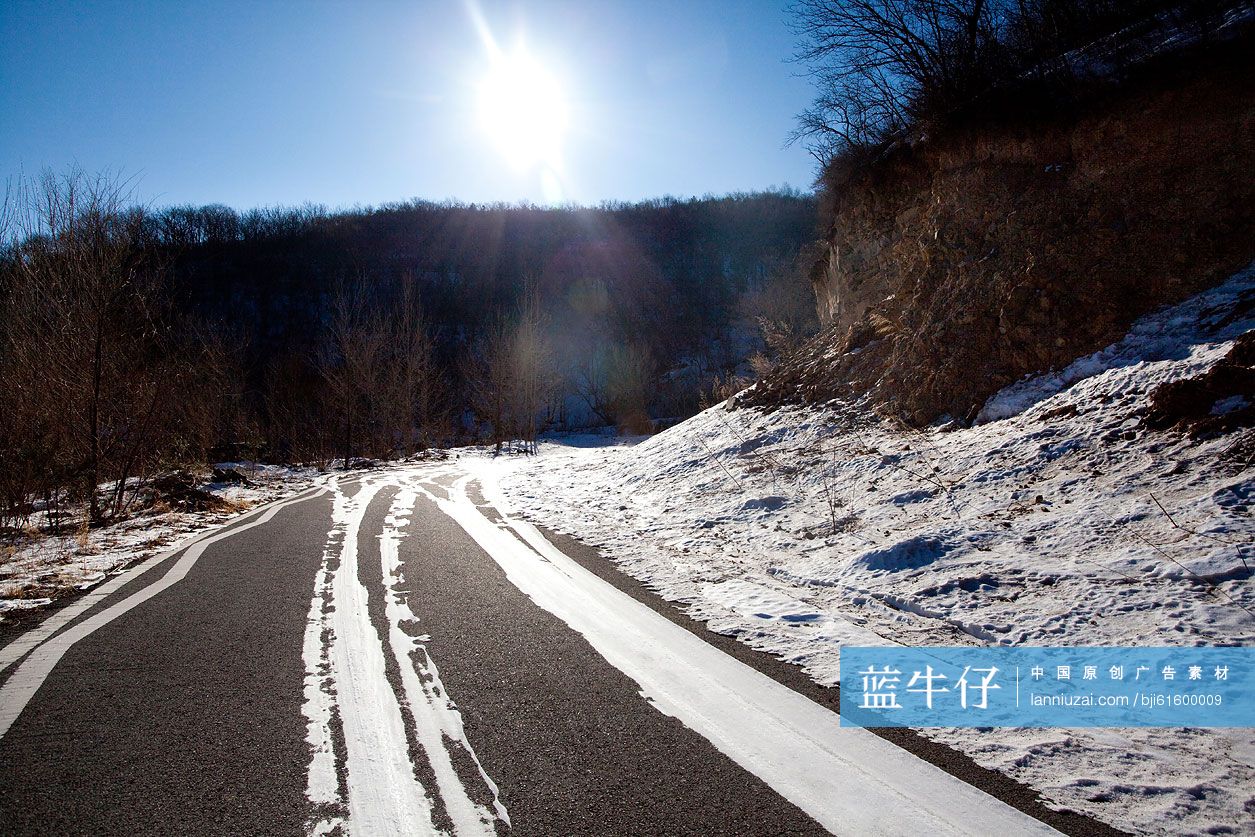 蜿蜒的道路