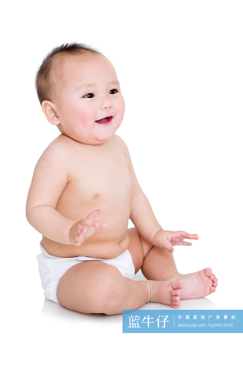 可爱的男婴