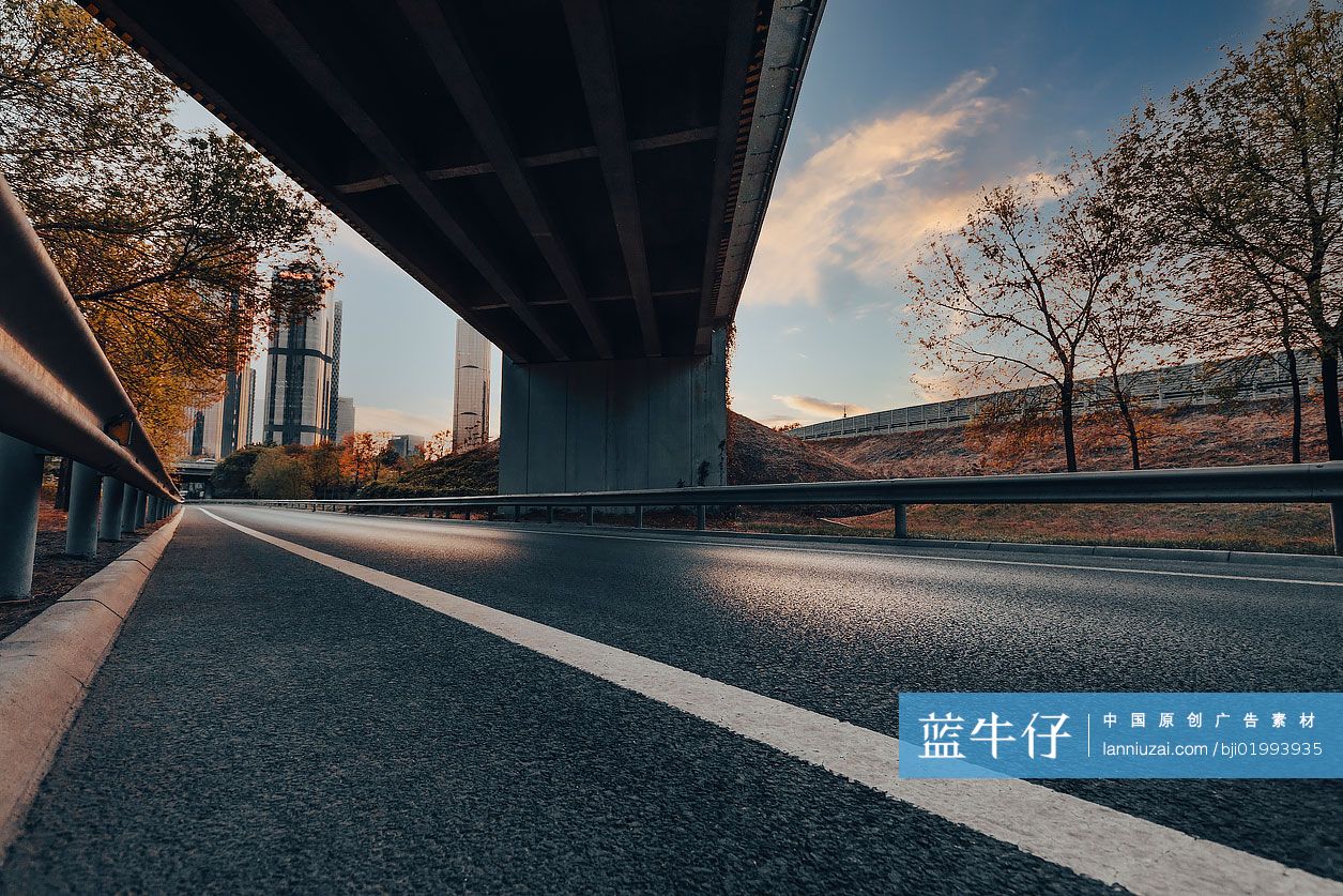 汽车广告背景图