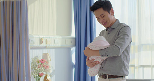 Chinese parents with newborn baby in hospital ward,4K