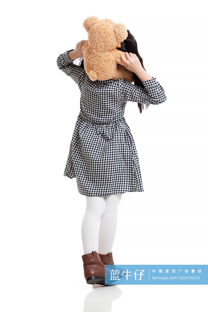 小女孩和泰迪熊