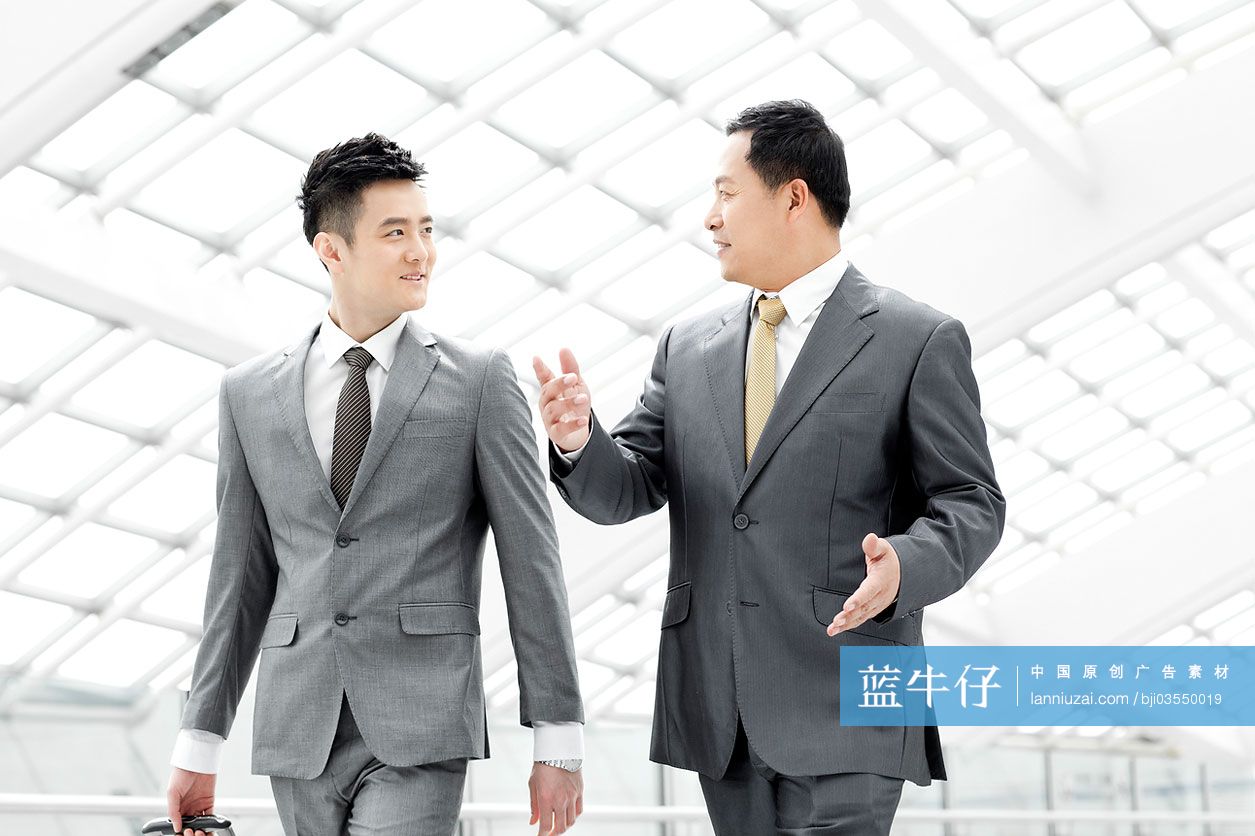 商务人士在机场