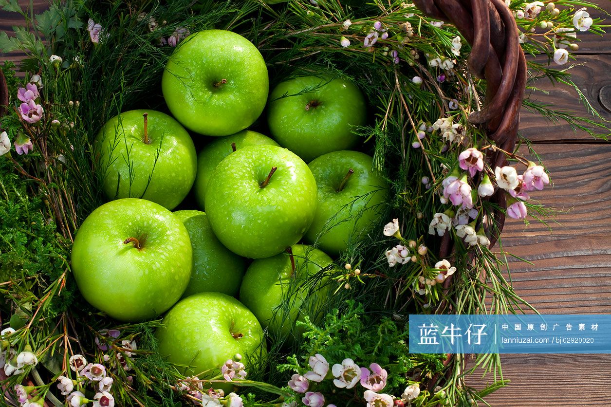 篮子里的苹果