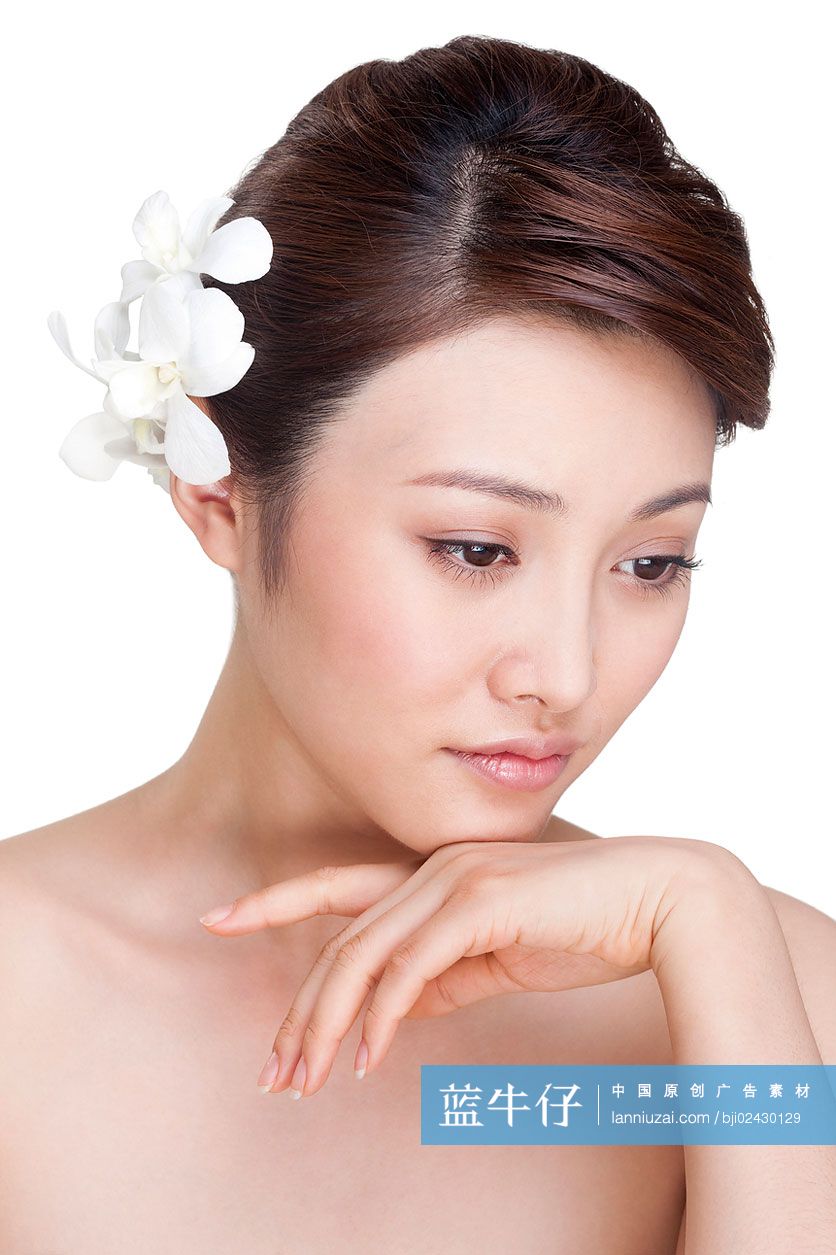 美丽年轻女子肖像