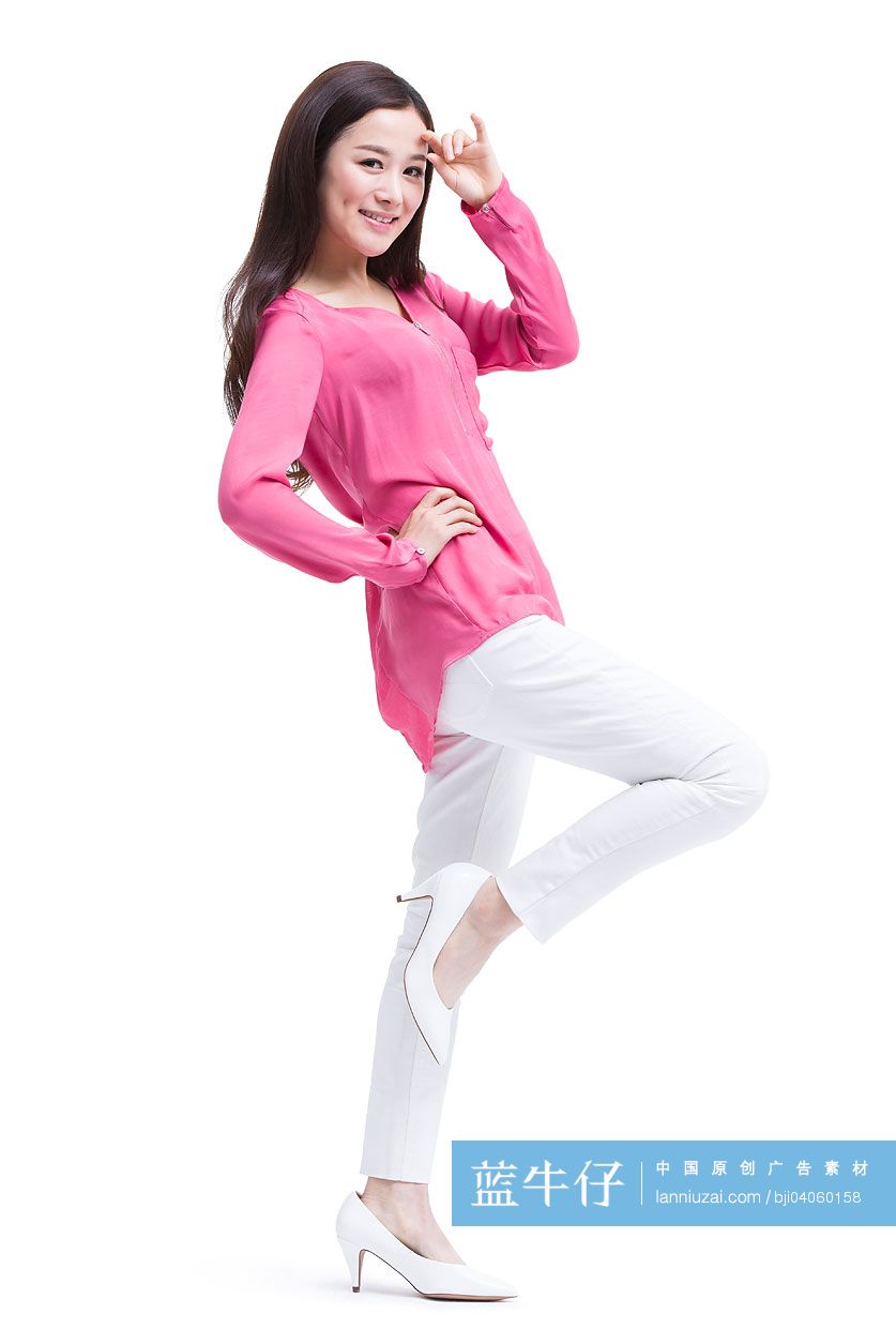 时尚的年轻女孩