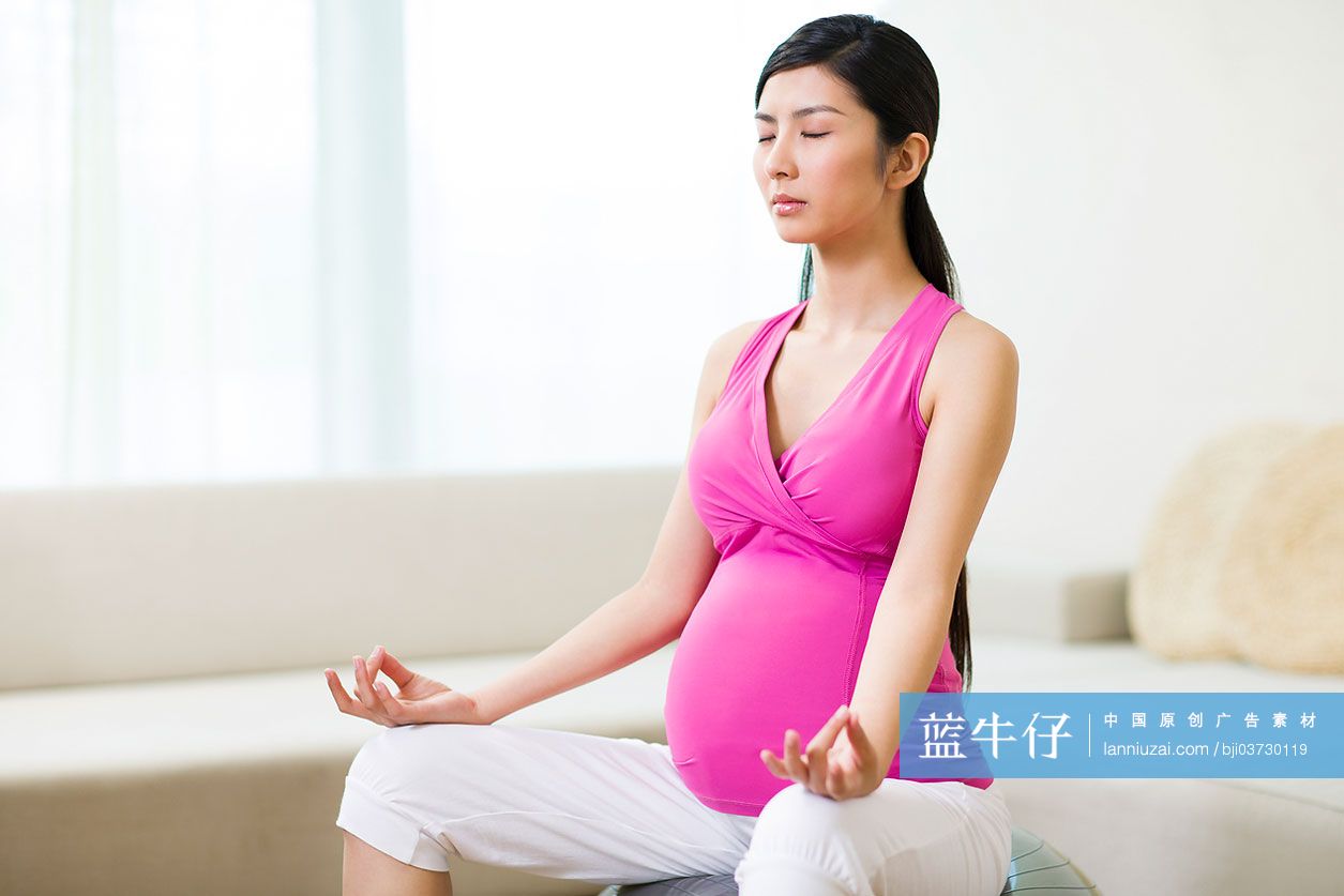 孕妇瑜伽动作 - 体格瑜伽