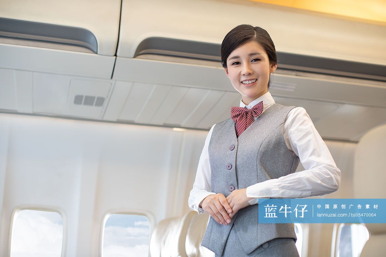 微笑的空姐