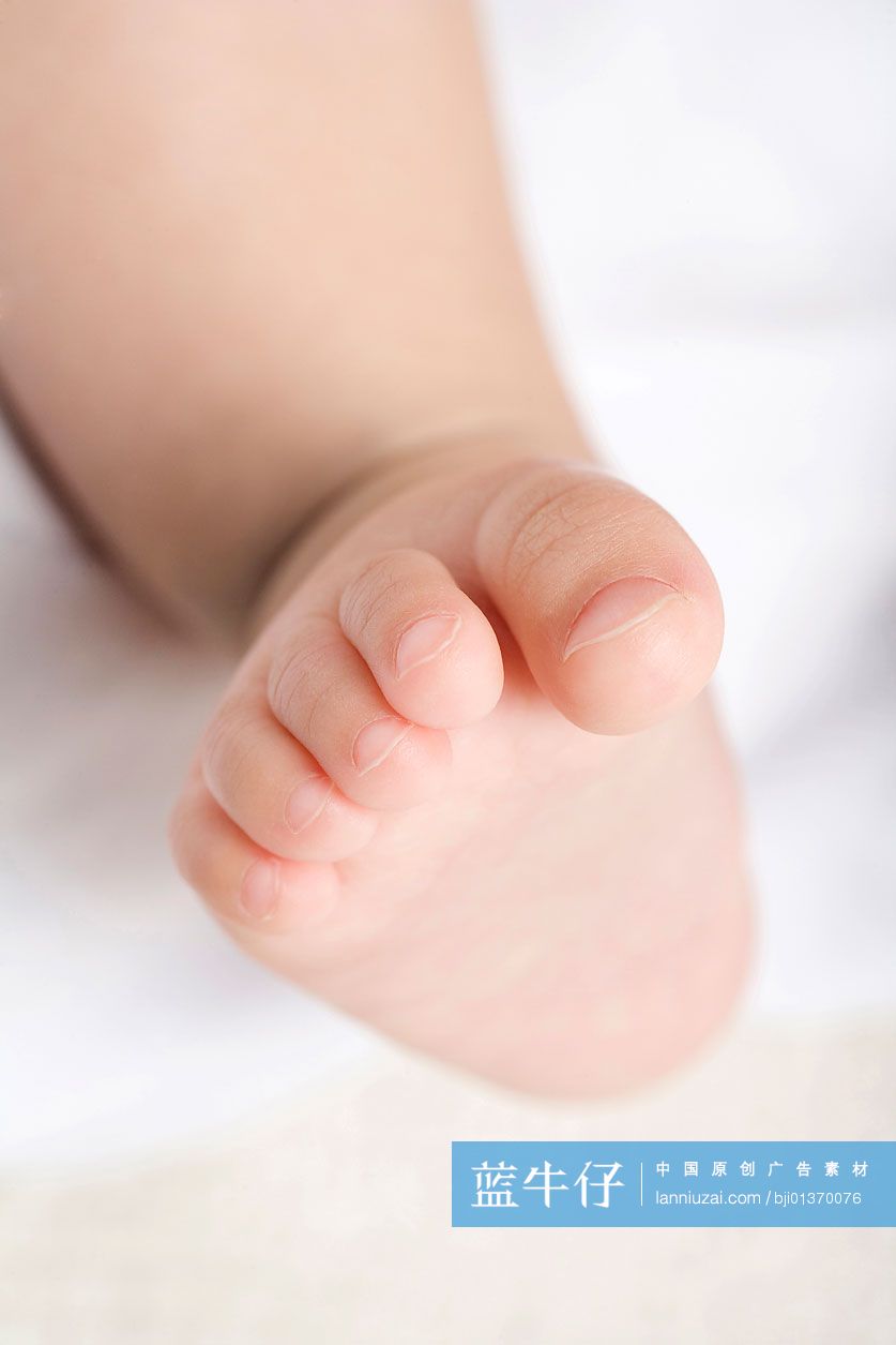 婴儿的脚
