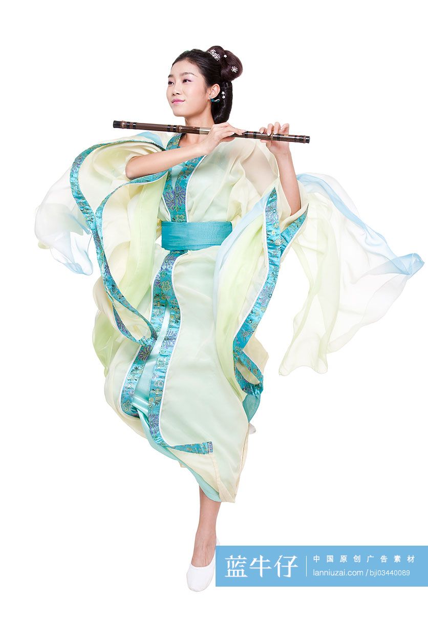 古典美女吹笛子