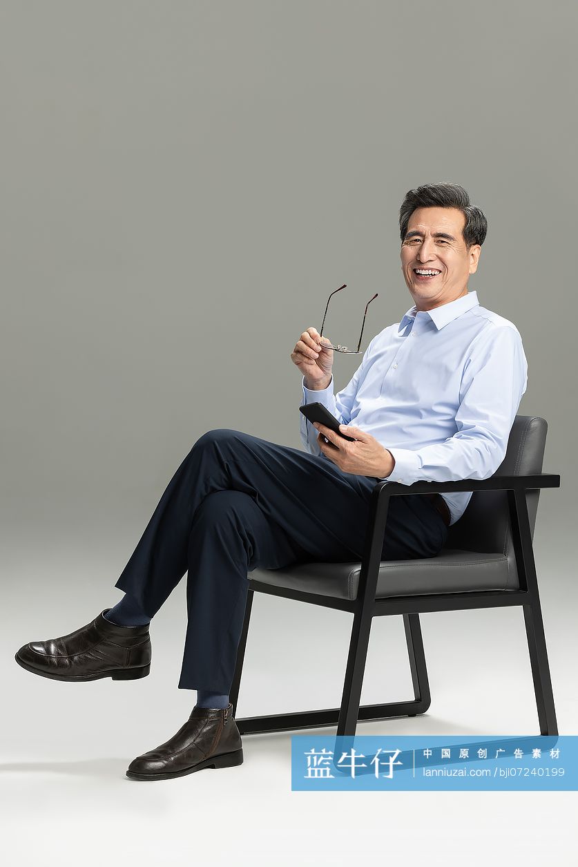 棚拍老年企业家