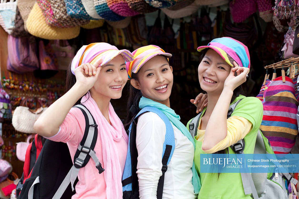 Young Chinese women shopping in Dali