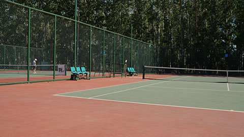 Empty outdoor tennis court