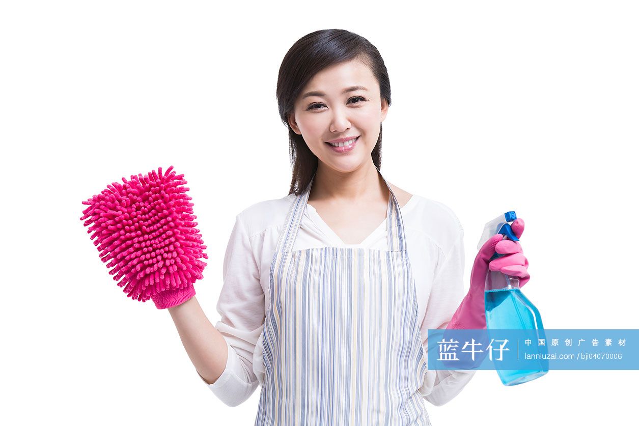 家庭主妇打扫卫生