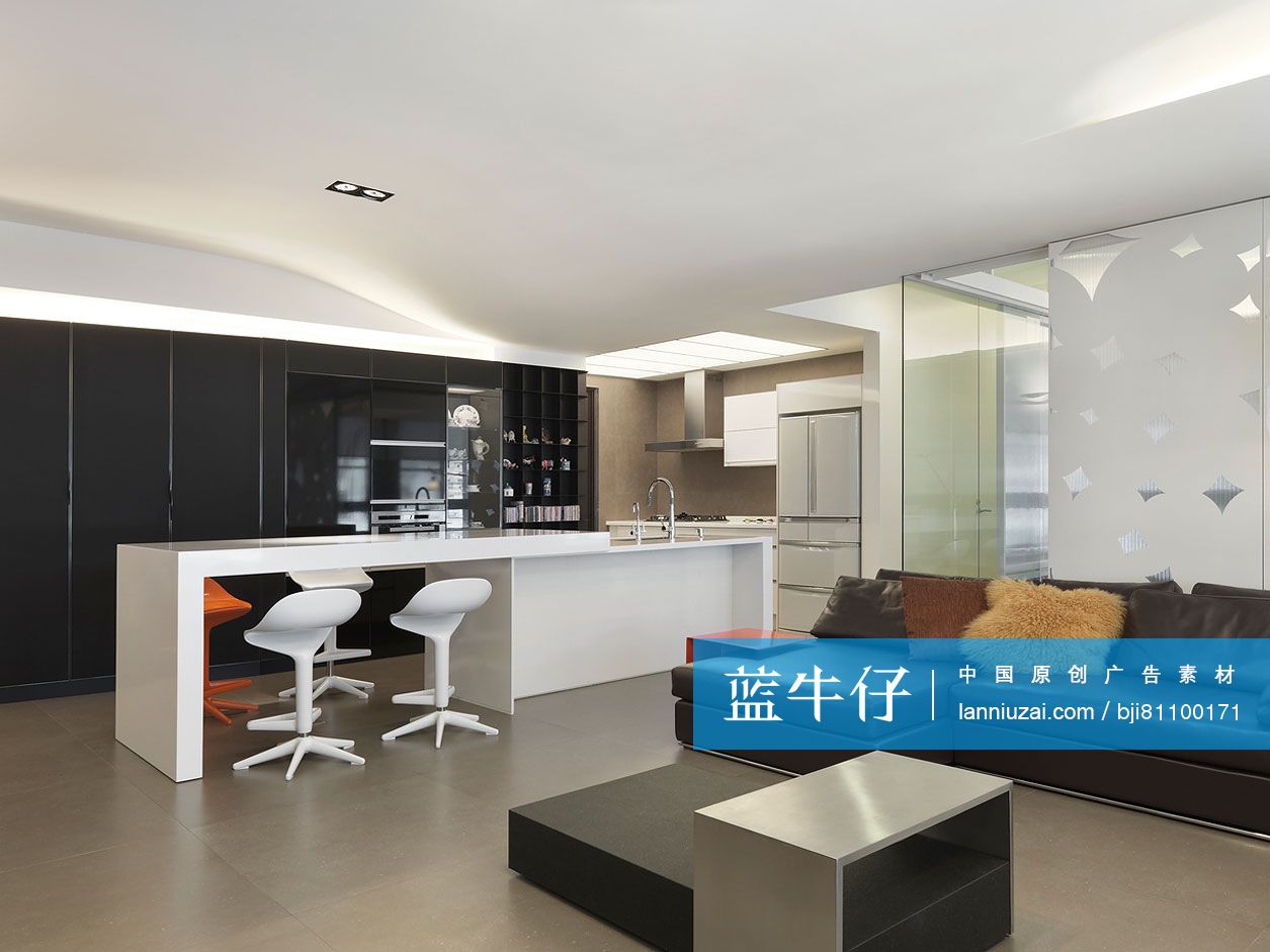 客厅和开放式厨房