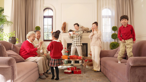 其乐融融迎新年