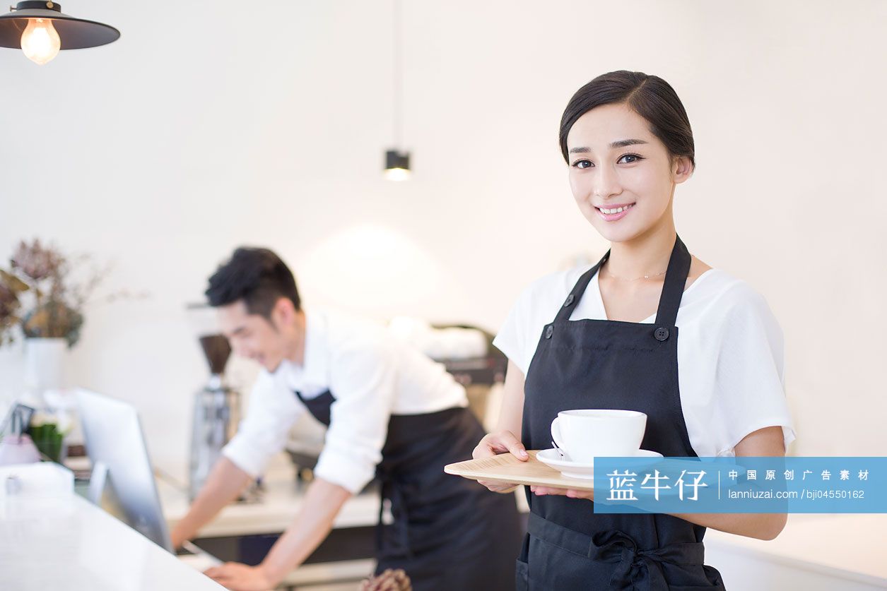 咖啡店女服务员肖像