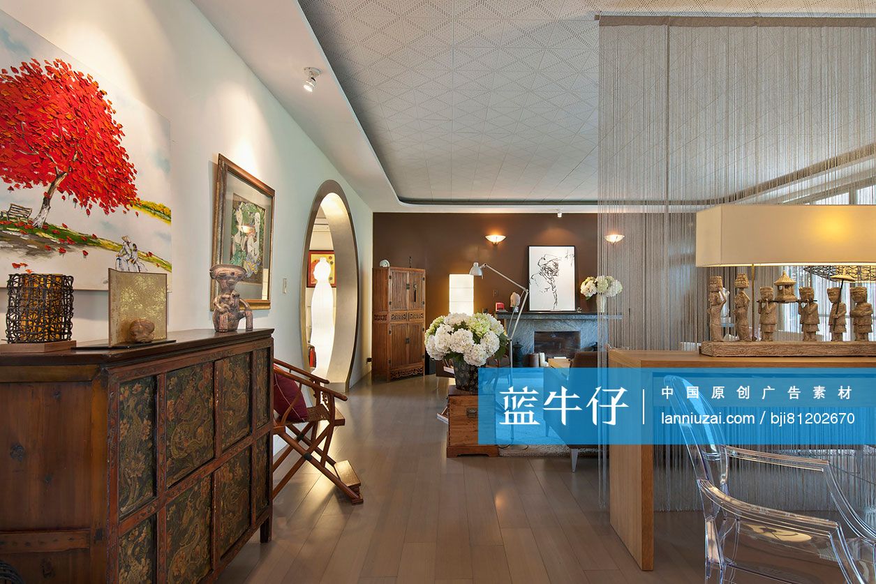 Living room and sitting area along hallway in modern house-蓝牛仔影像-中国原创广告影像素材
