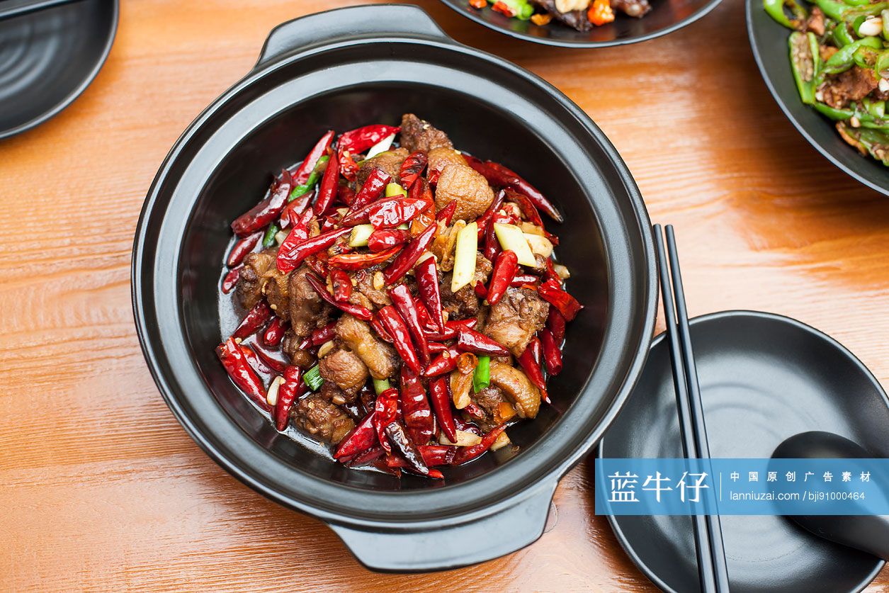 中国菜辣子鸡