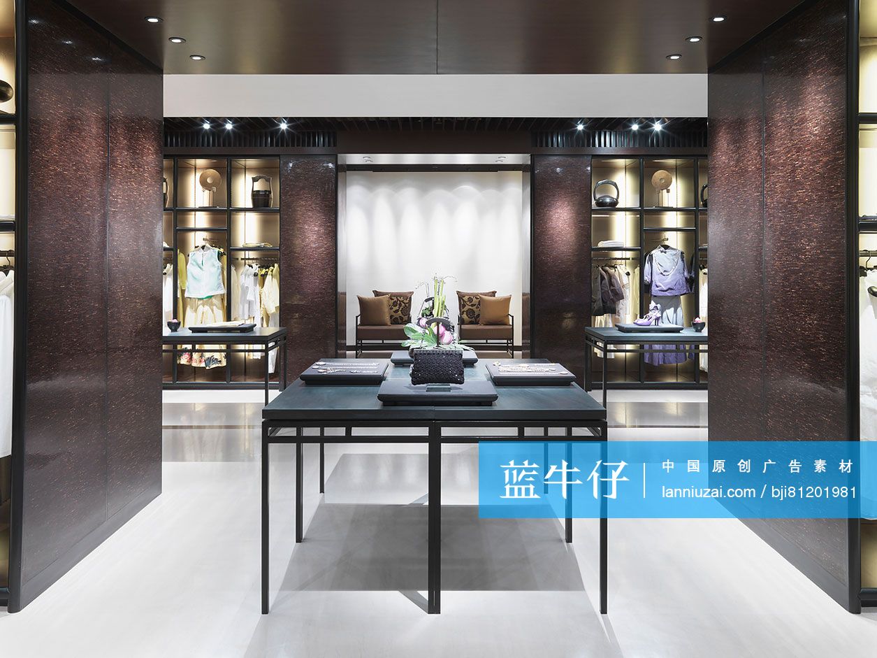 Interior of a contemporary fashionable clothing boutique-蓝牛仔影像-中国原创广告影像素材